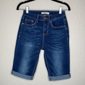 Womens • ZELE BELLE • denim shorts